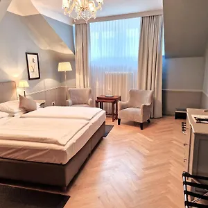 Kaerntnerhof Hotel
