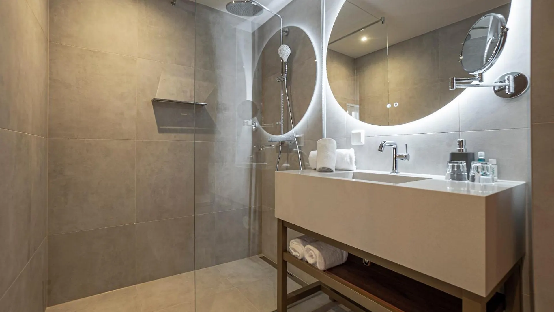 40 Plus 1 Hotel Vienna