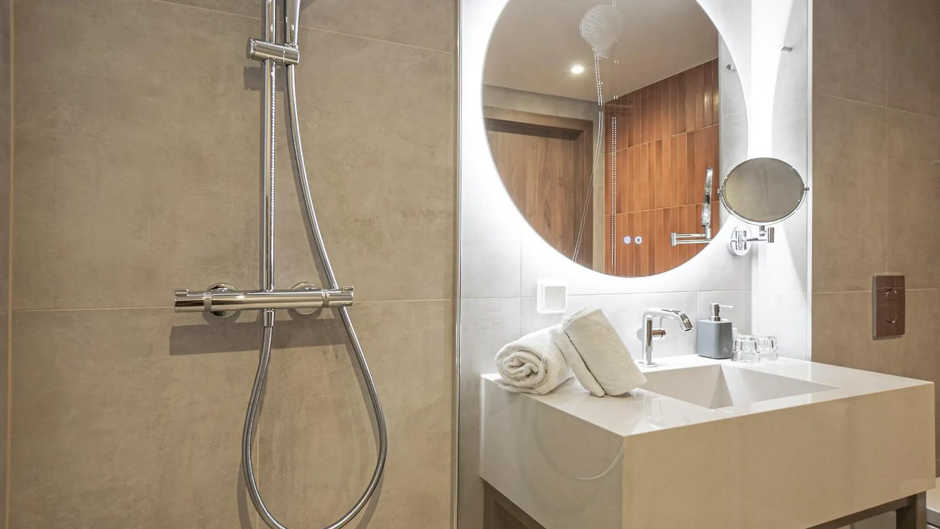 40 Plus 1 Hotel Vienna Austria